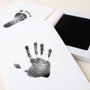 Close-up of a paw print made with the inkless keepsake kit